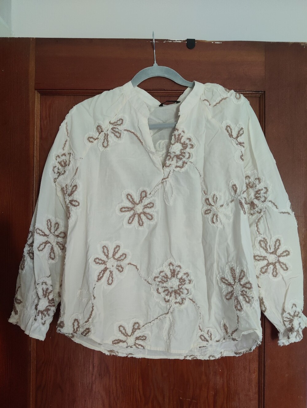 Zara Women's Embroidered Cream Peasant Blouse, Floral Design, Cotton, Sz M